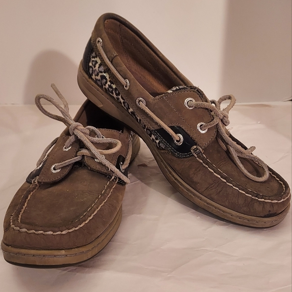 Sperry Topsider Gray & Black Glitter Leopard Print Boat Shoes in Size 8 M